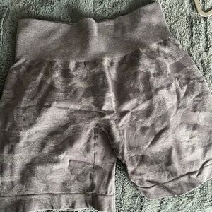 NVGTN High Waist Gray Camo Shorts